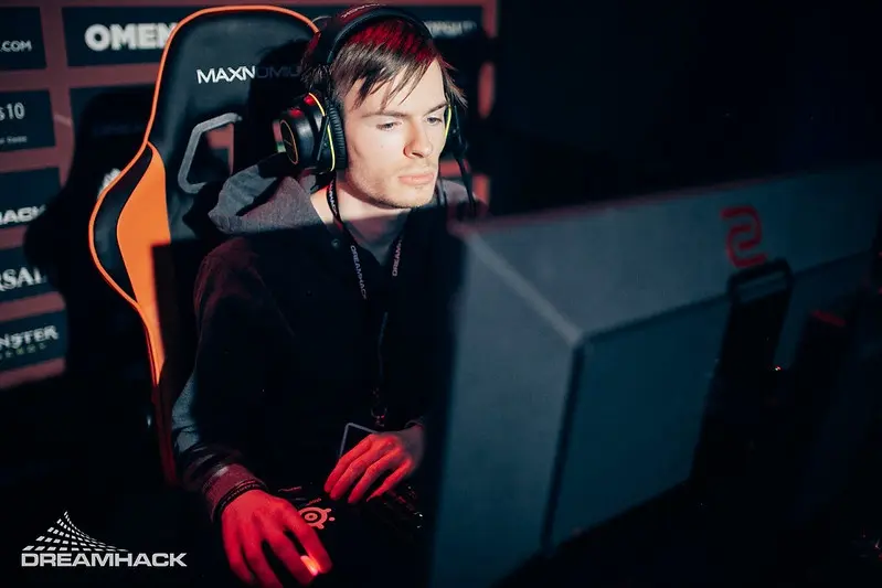 iAnnihilate at DreamLeague Season 12