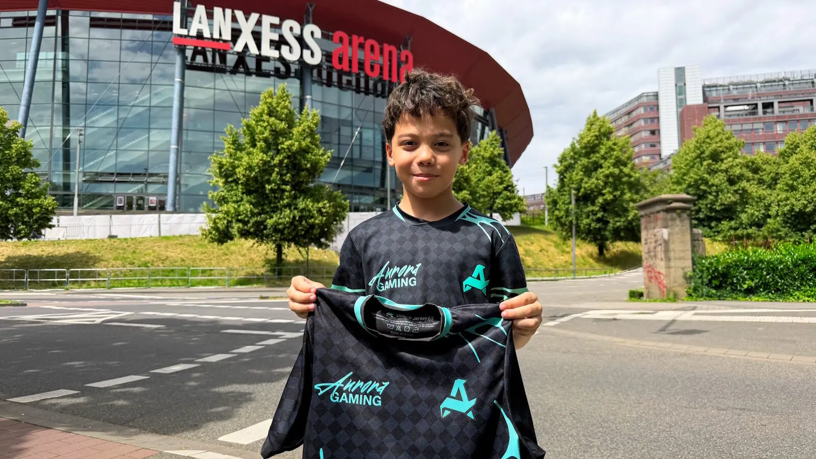 Aurora Gaming player Adil “ShaLun” Sovetov.