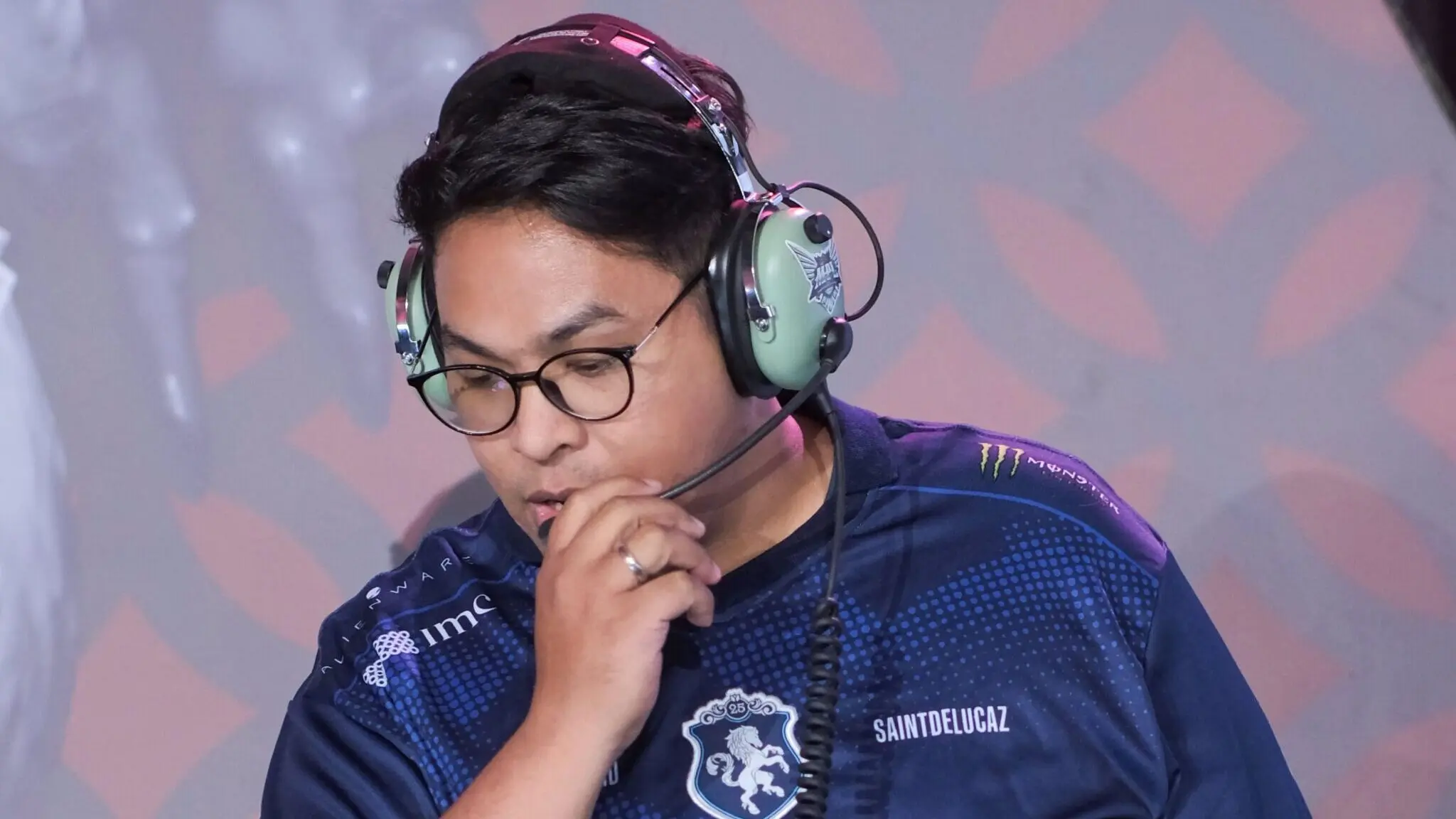 SaintDeLucaz на MPL Indonesia Season 15.