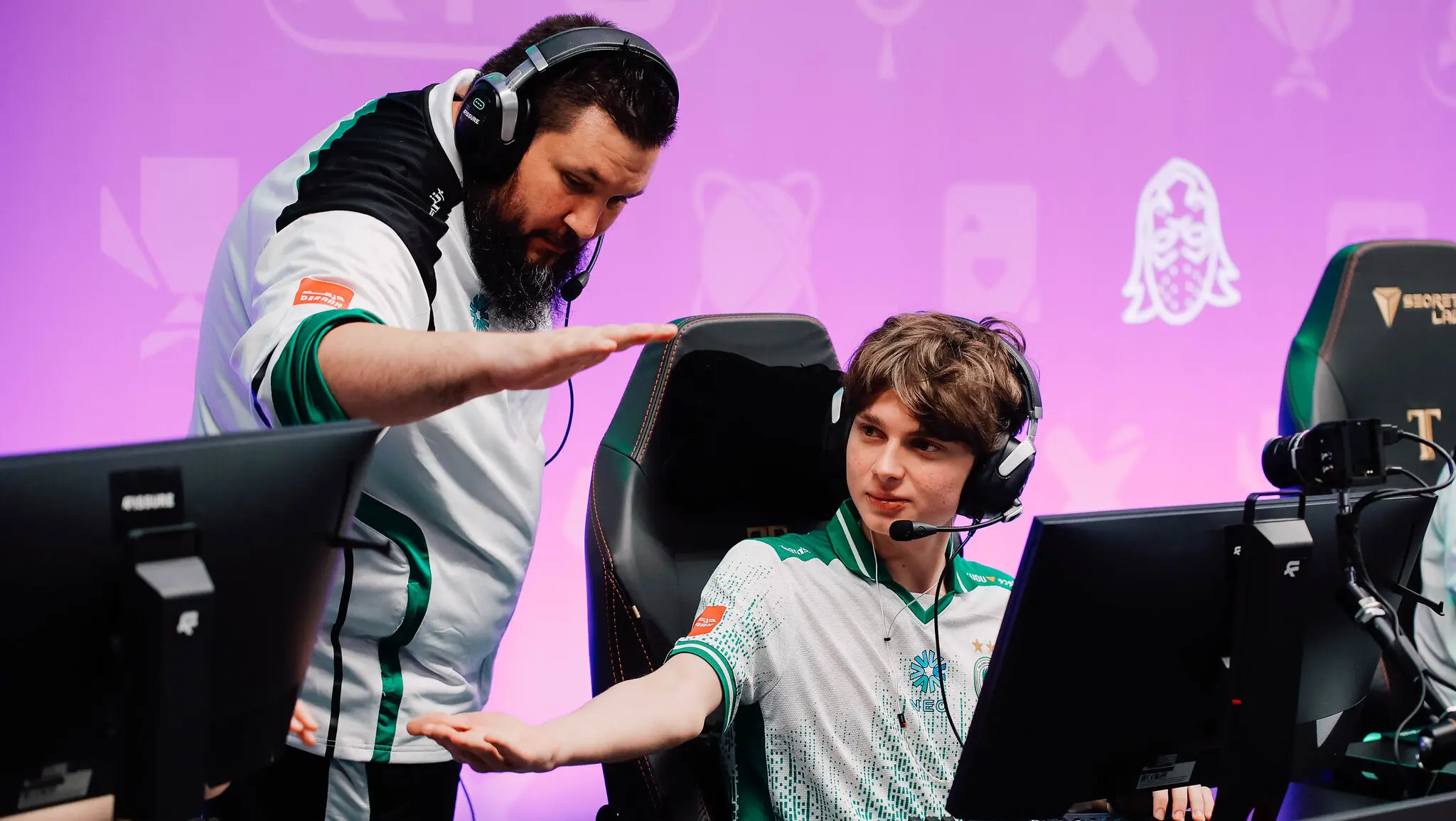 Photo of zonic and kyousuke from the tournament