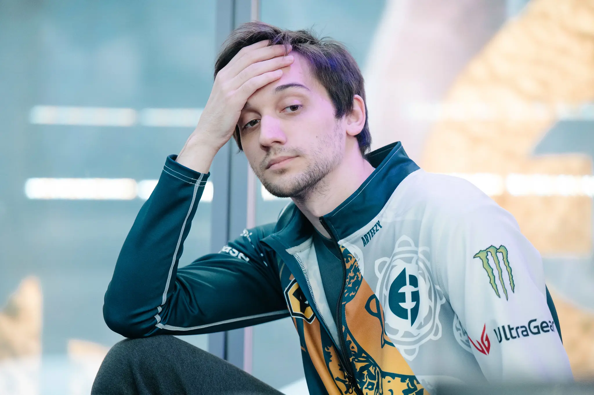 Фото Arteezy с The International 2021