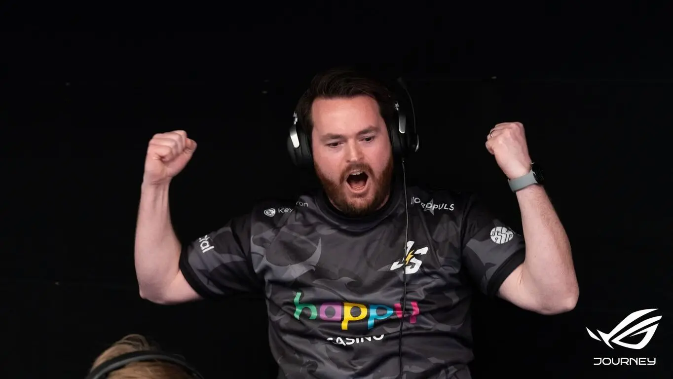 Бывший тренер Johnny Speeds Адам «friberg» Фриберг.