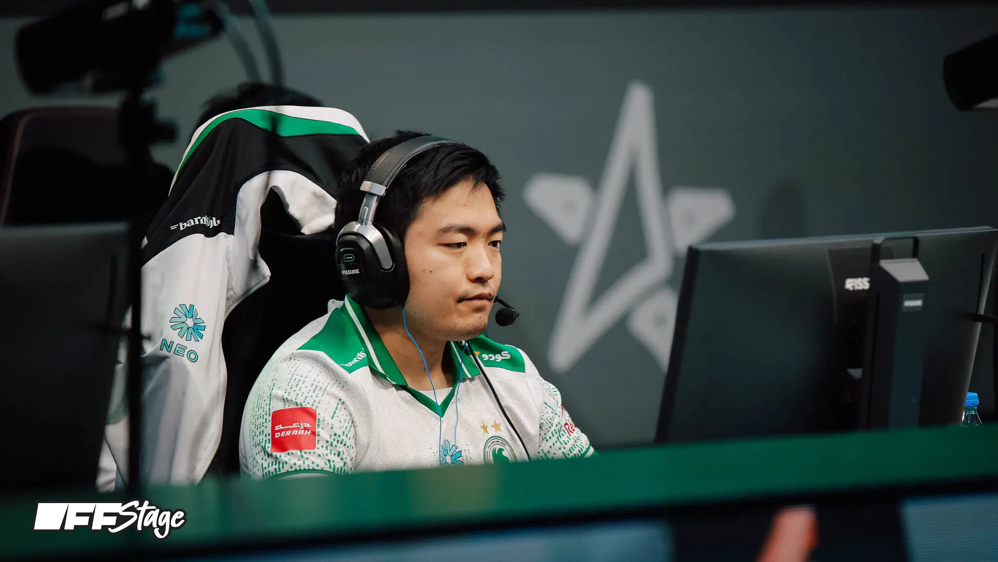 Sneyking на FISSURE PLAYGROUND 2 — DOTA