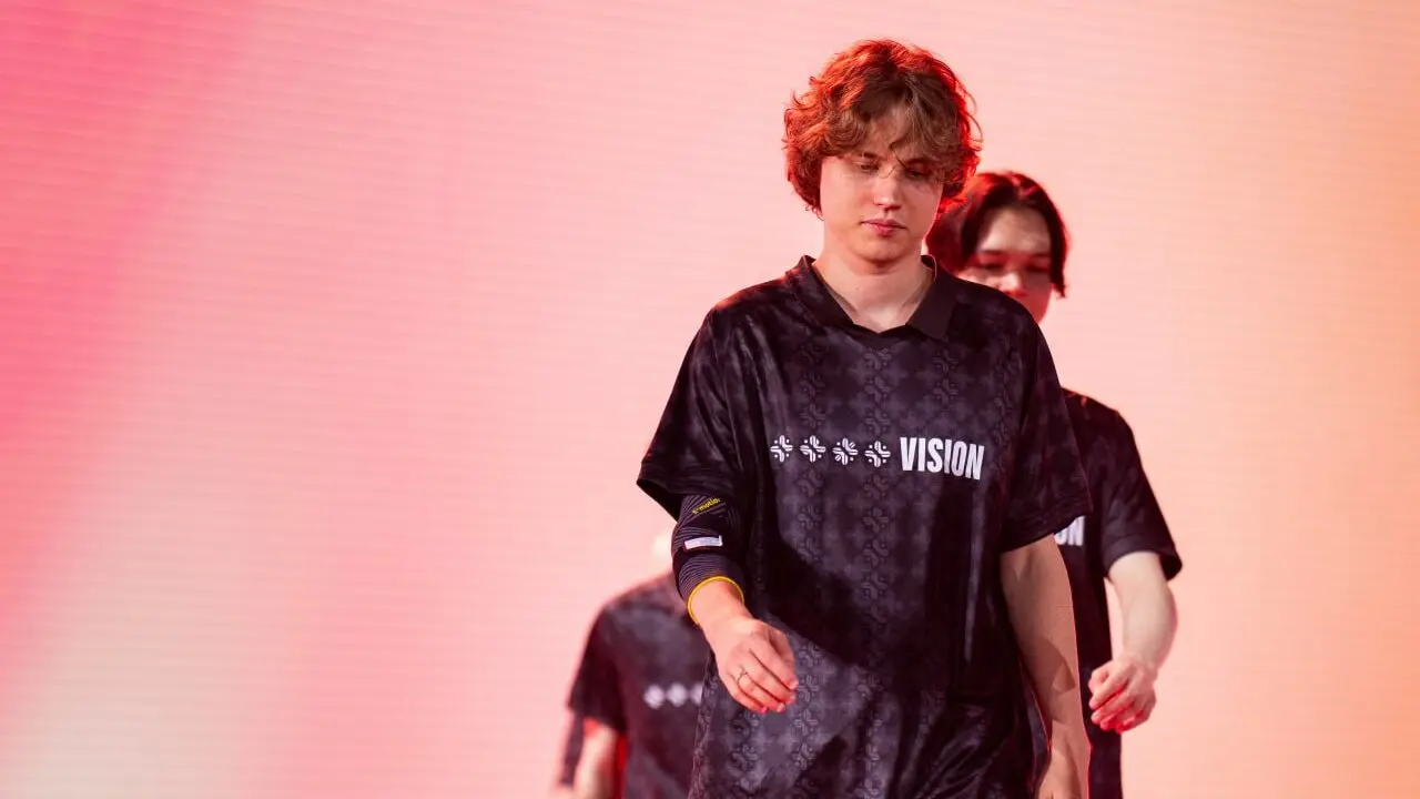 Фото Евгения «Noticed» Игнатенко с Esports World Cup 2026 по Dota 2