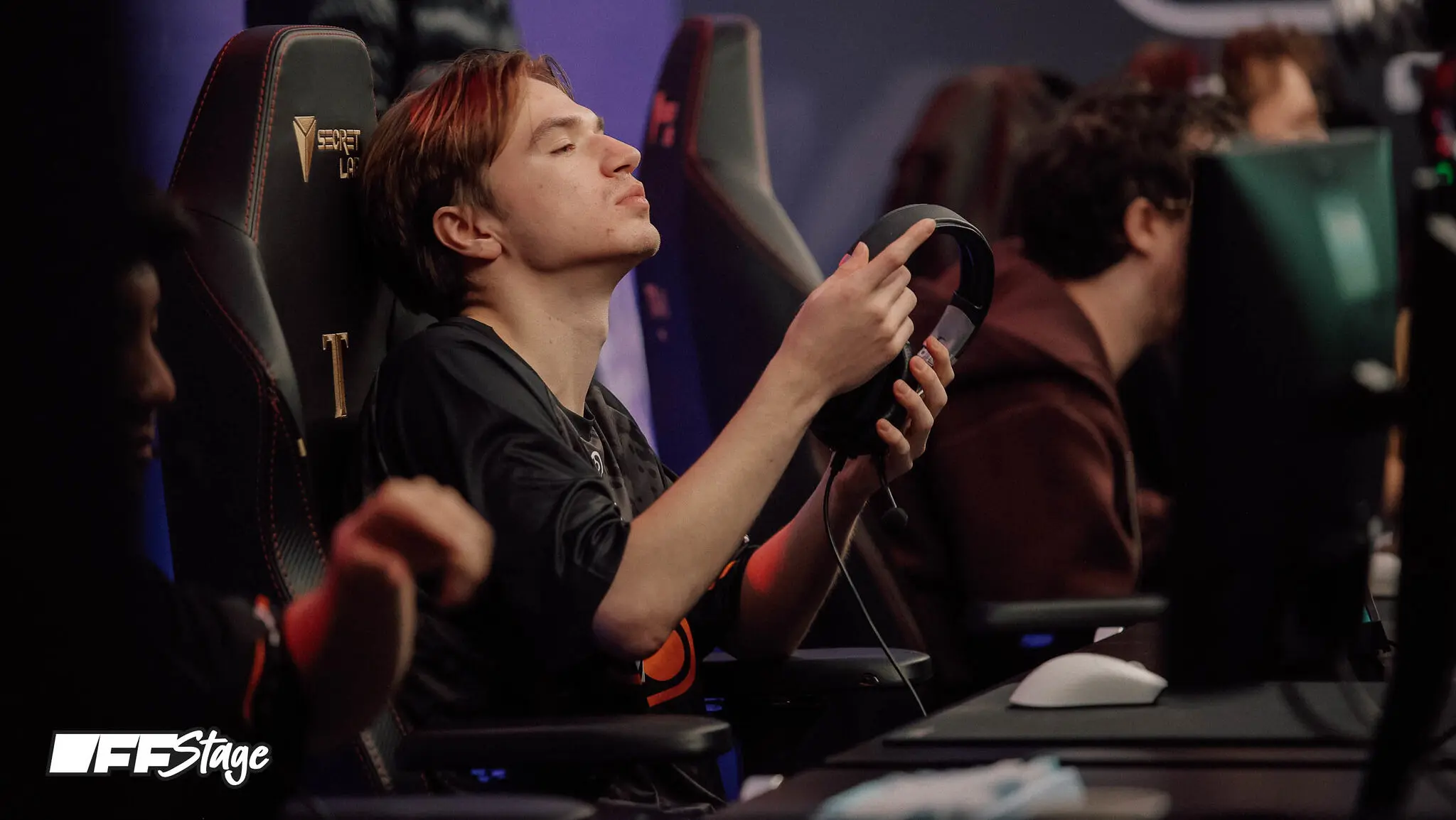 Pure в групповом этапе FISSURE PLAYGROUND 2 — DOTA.