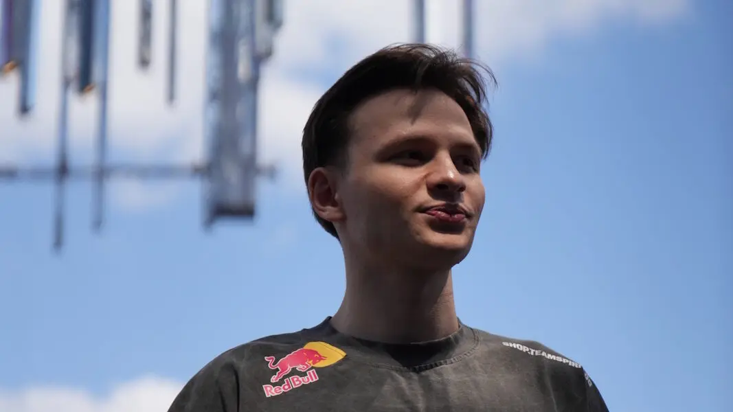 Team Spirit mid laner Kemiran “Sunset Lover” Kochkarov.