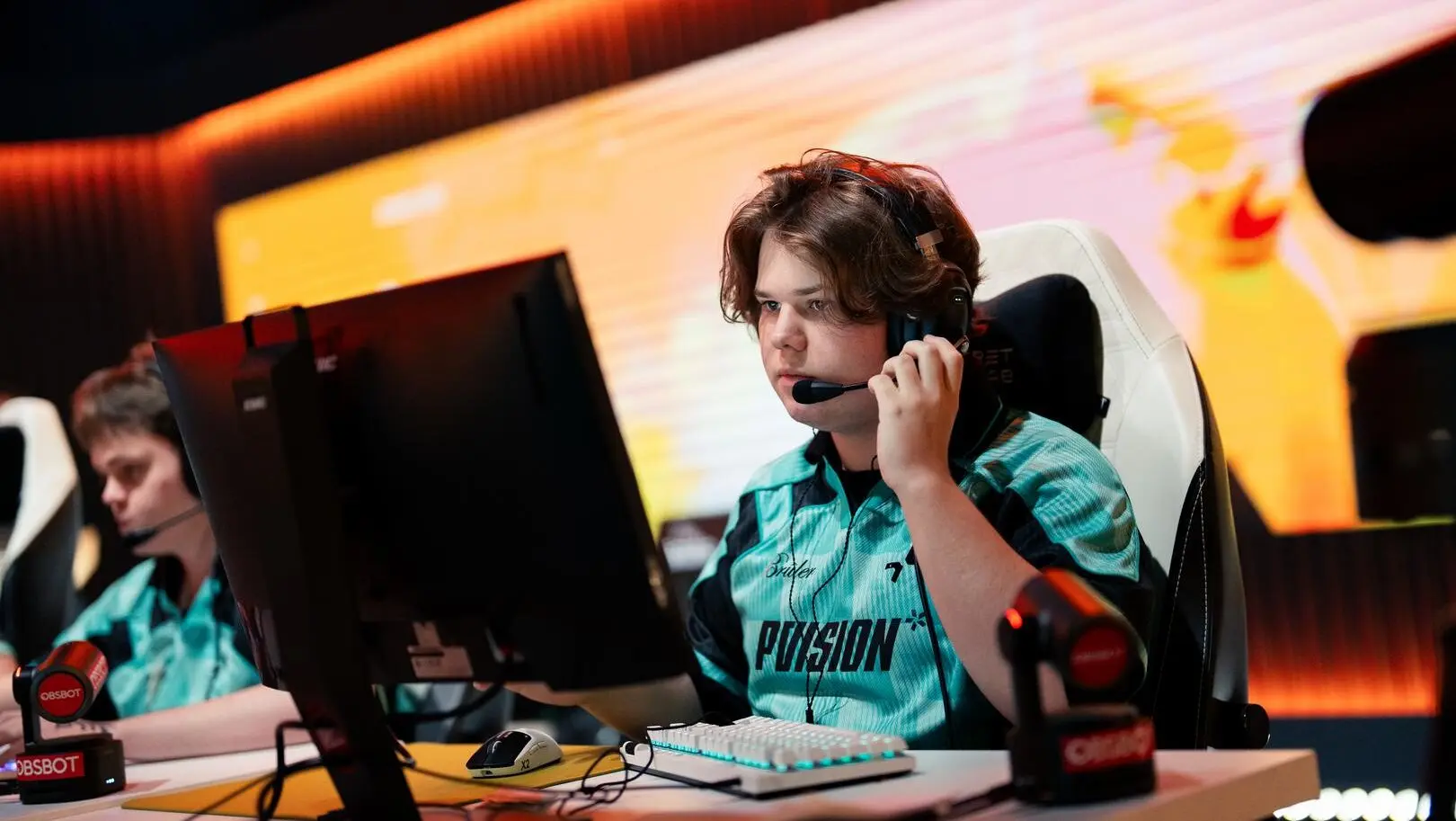 Ivan “zweih” Gogin.