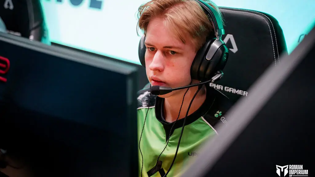 Photo of upE from the tournament