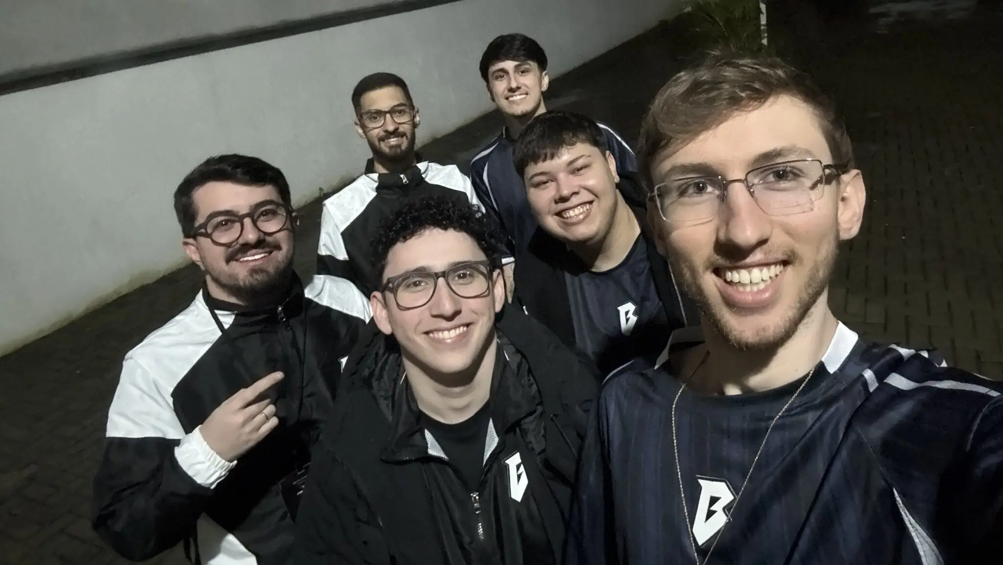 Group photo of the BESTIA roster