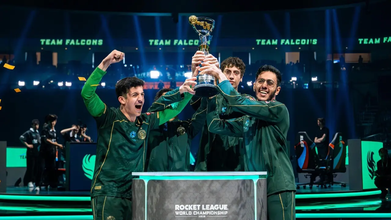 Состав Team Falcons с кубком RLCS 2026 World Championship по Rocket League