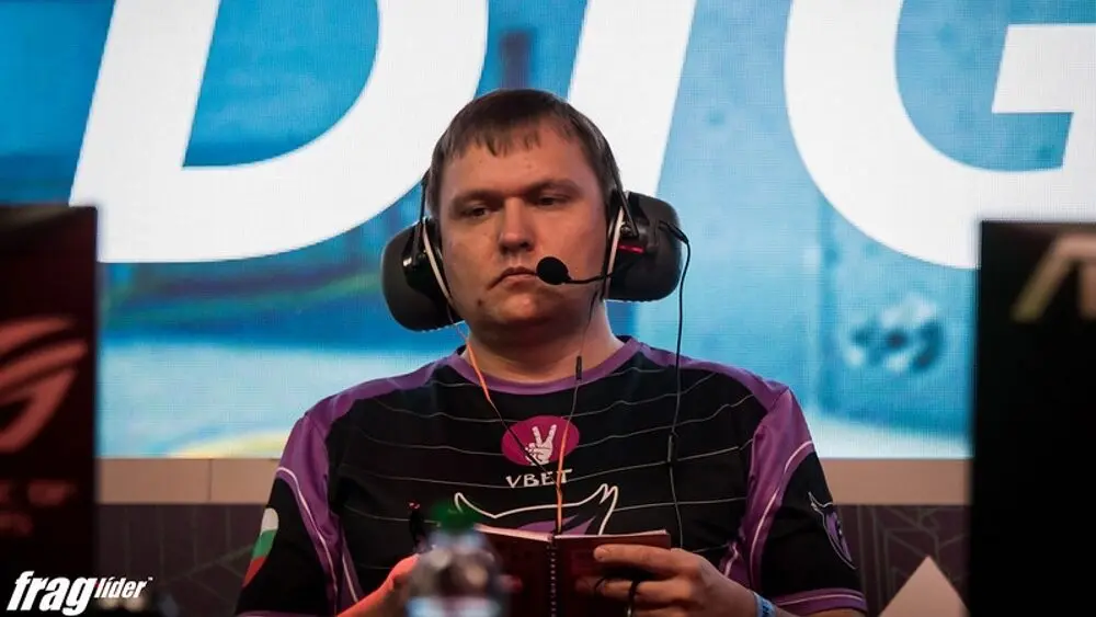 WhiteBIT Academy coach Alexander “Shockwave” Netreba.