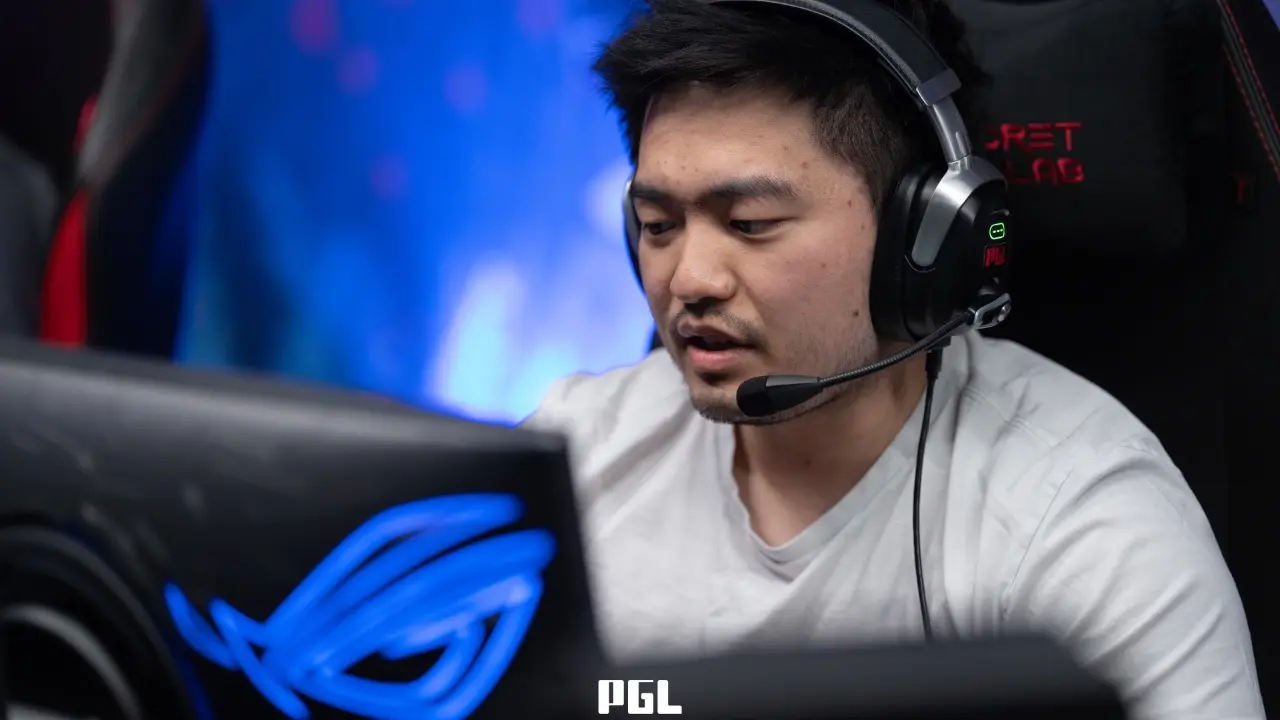 Sneyking at PGL Wallachia Season 9