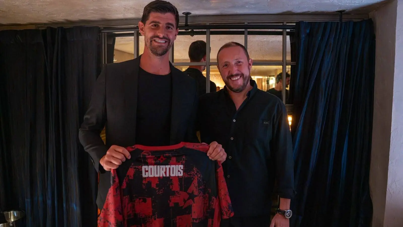 Photo of Thibaut Courtois and Gonzalo Vila in partnership with Astralis