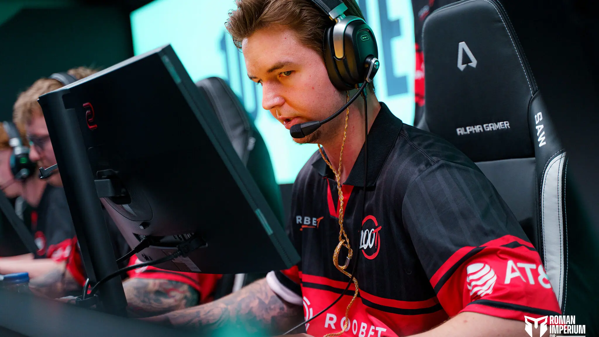 Снайпер 100 Thieves Николай «device» Ридтц.
