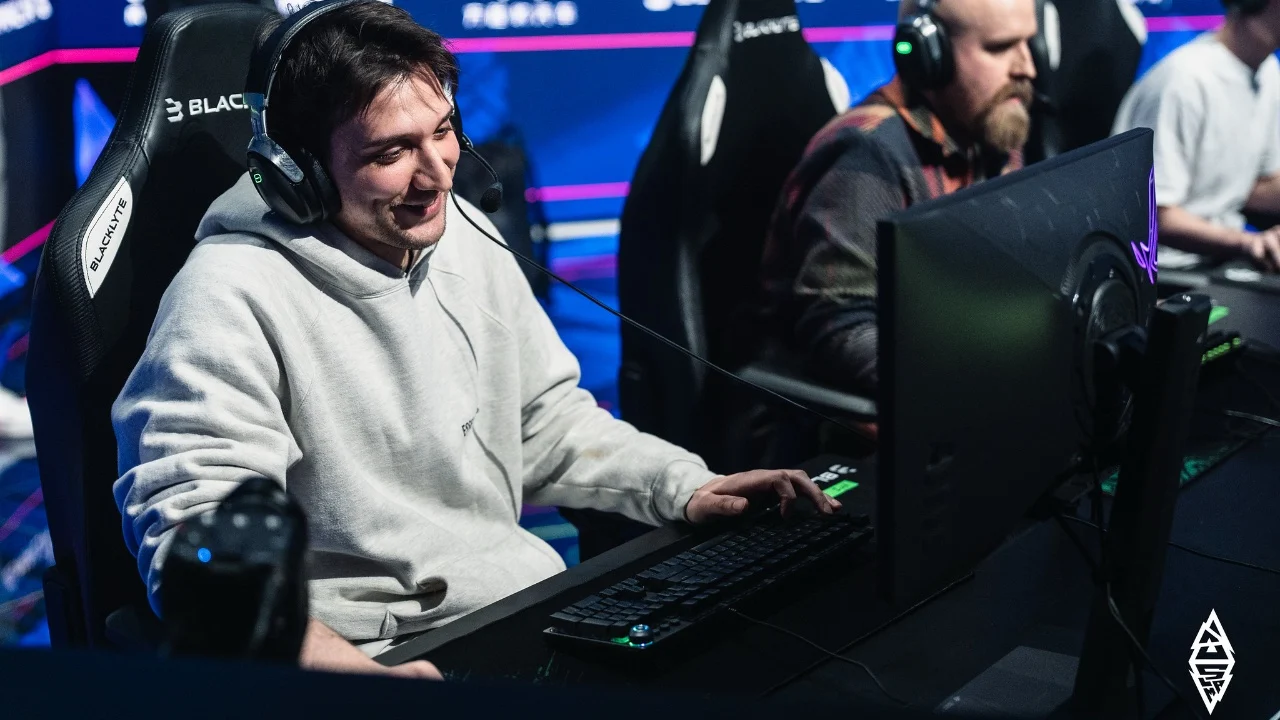 Arteezy на BLAST SLAM V