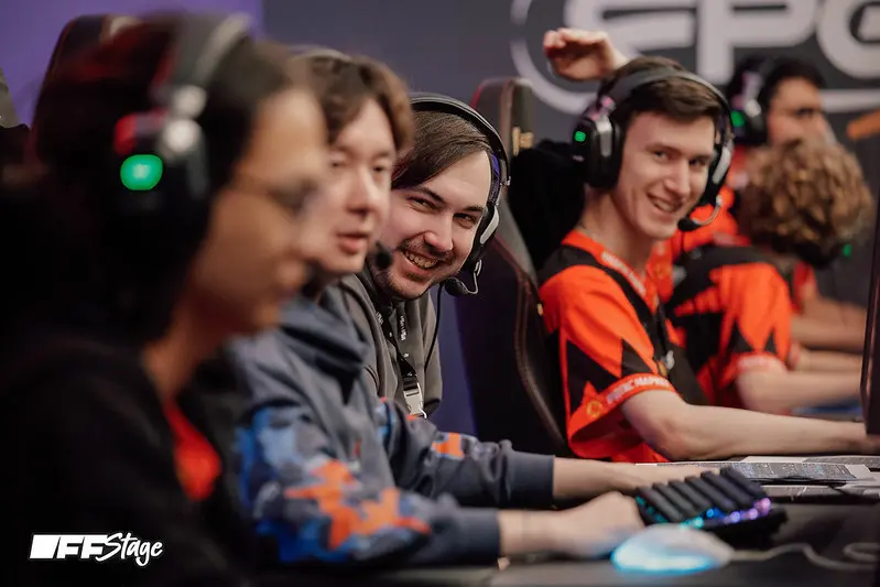 Team Yandex на FISSURE PLAYGROUND 2 — DOTA